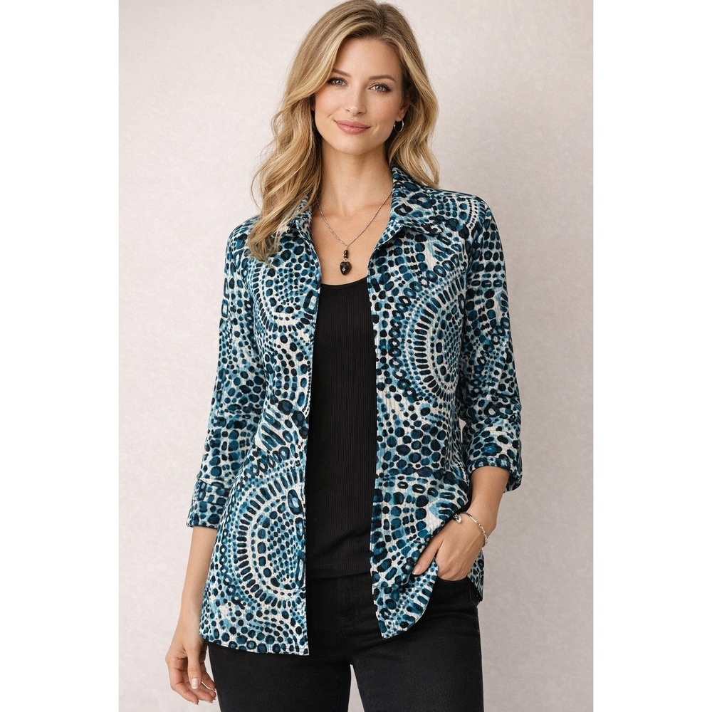 Notations Woman XL Blue‎ Abstract Print Faux Layered Blouse Necklace Included